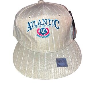City Hunter pinstripe Atlantic City cap crème color size XL 7 3/4 NWT